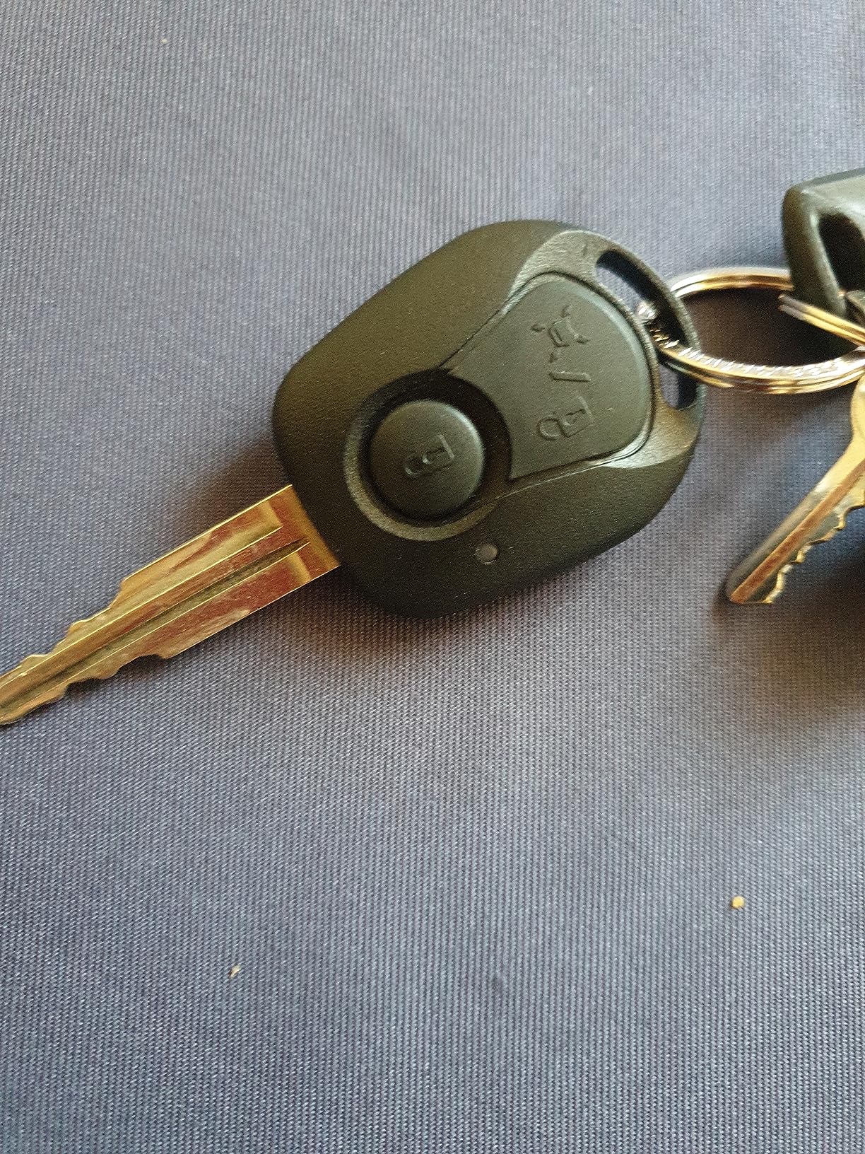 Kuuleyn 2 Pulsanti guscio chiave auto Ssangyong