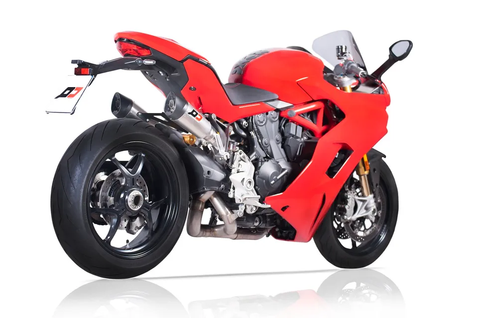 QD Exhaust Gunshot Supersport scarico completo titanio