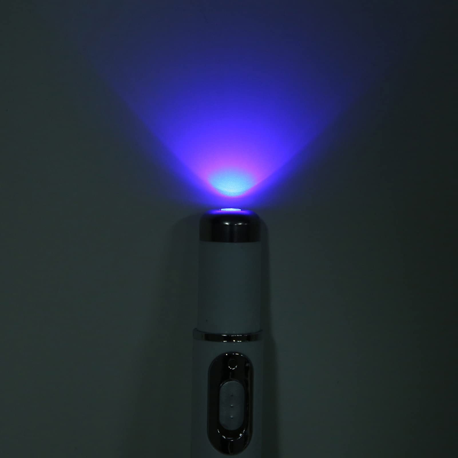 Kuuleyn penna luce blu viso trattamento acne pelle