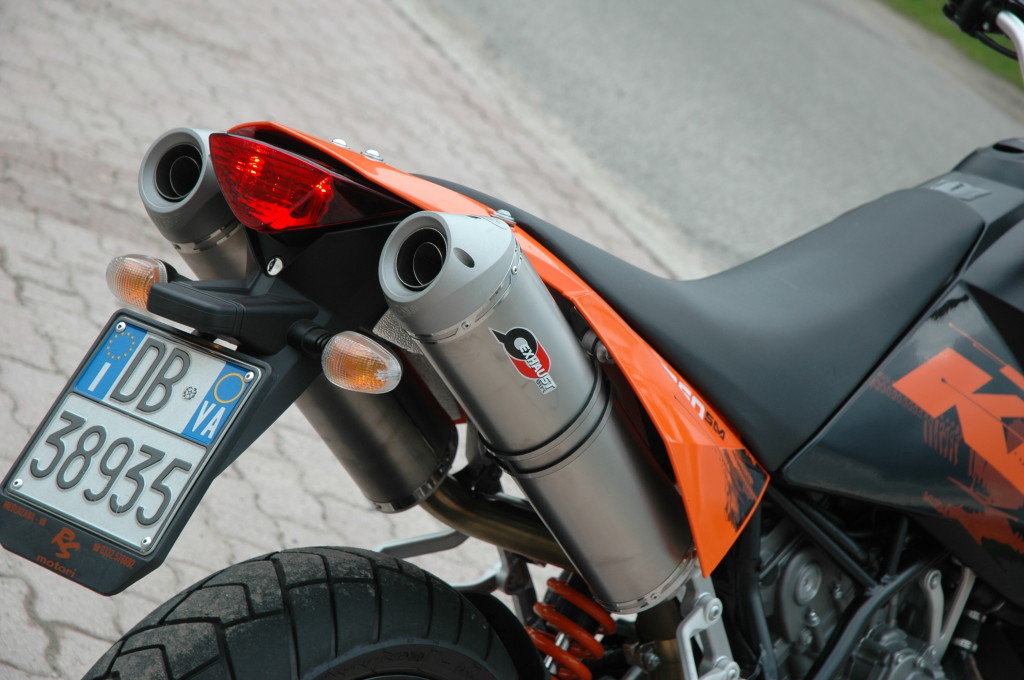 QD Exhaust Magnum coppia terminali bolt-on KTM 950-990 ovale
