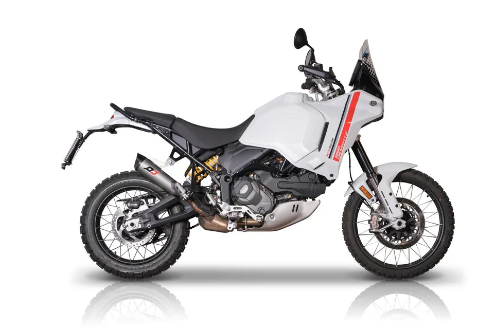 QD Exhaust Tri-Cone Desert X scarico slip-on titanio carbonio