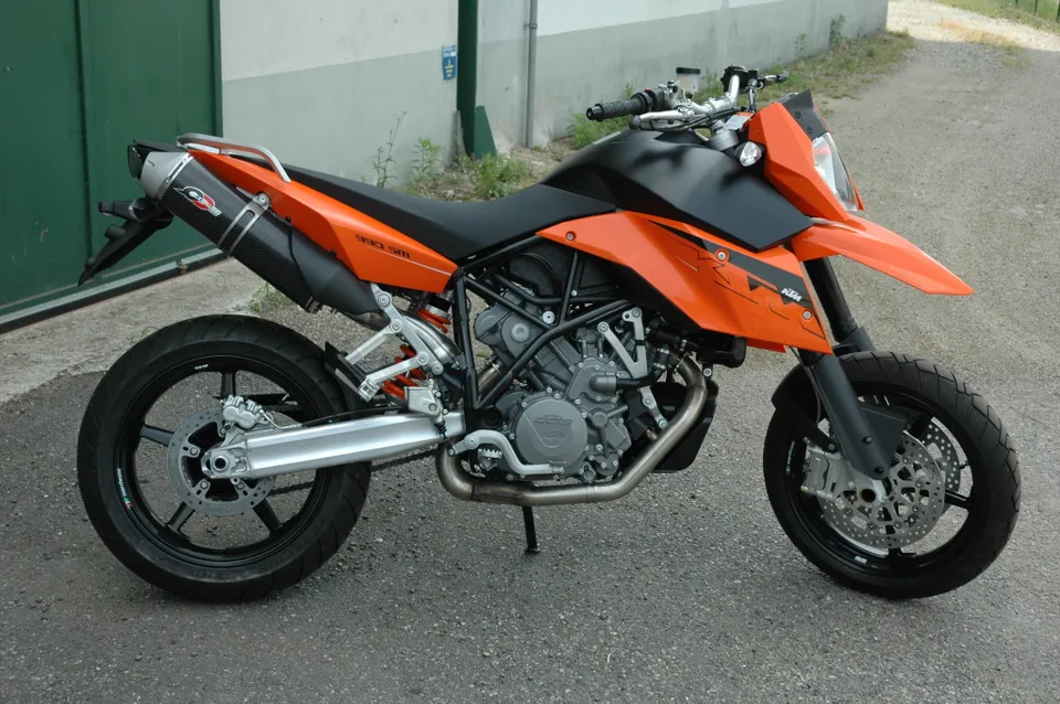 QD Exhaust Magnum KTM 950-990 Supermoto terminali bolt-on ovali