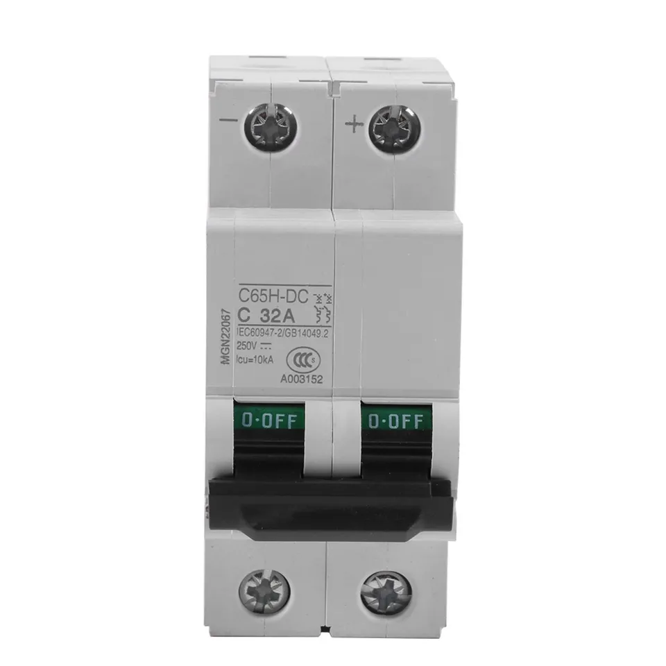 Kuuleyn 2P 250V 32A interruttore magnetotermico DC per solare