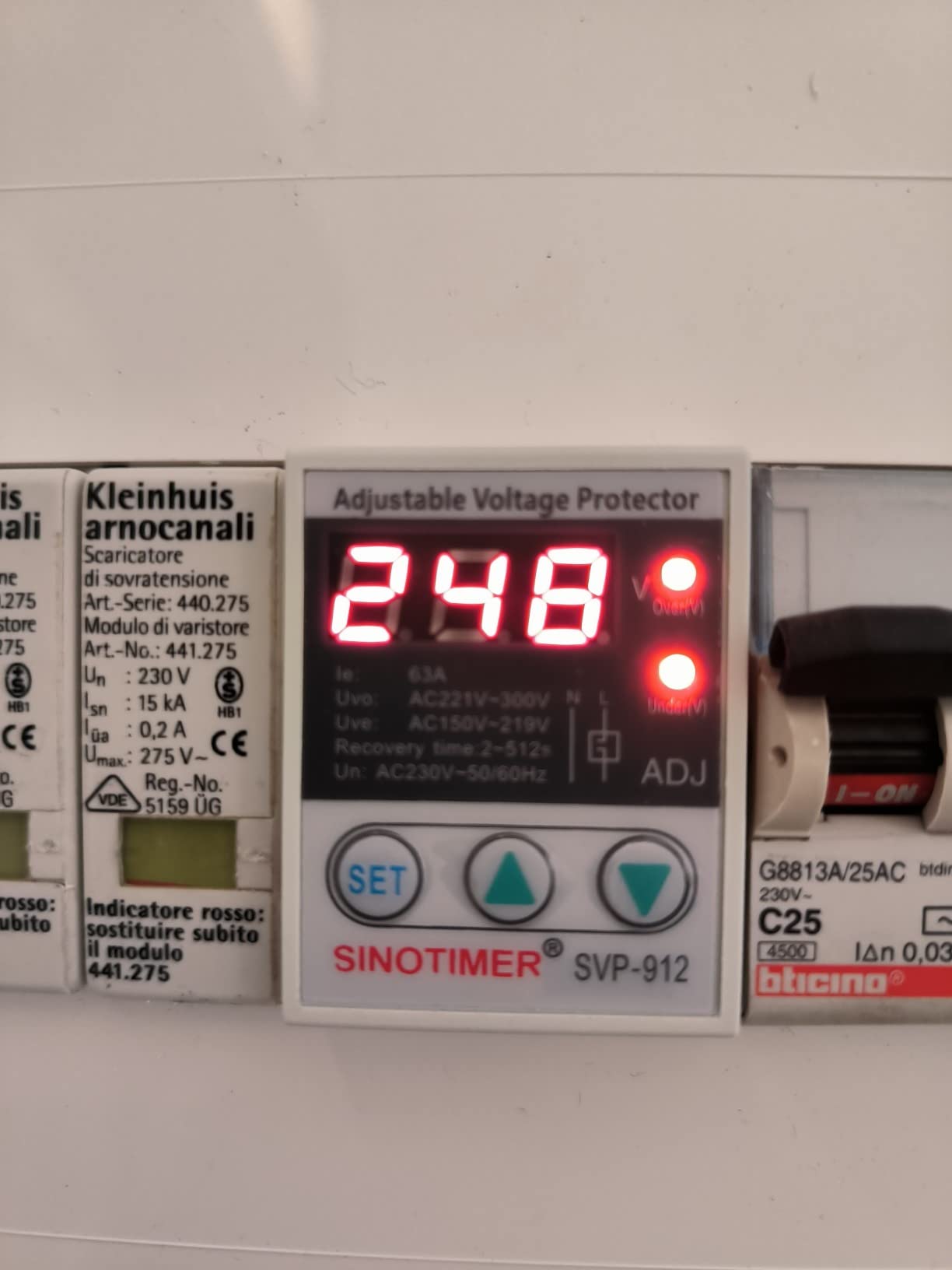 Kuuleyn SVP-912 Rele Protezione Tensione 230V 63A Voltmetro