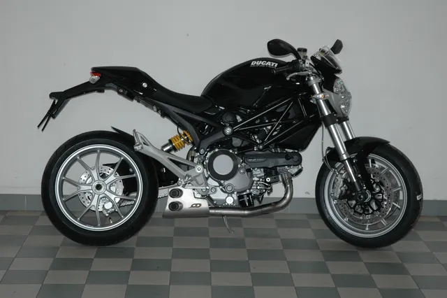 QD Exhaust Ex-Box Ducati Monster 1100 Evo Scarico Inox Catalizzato