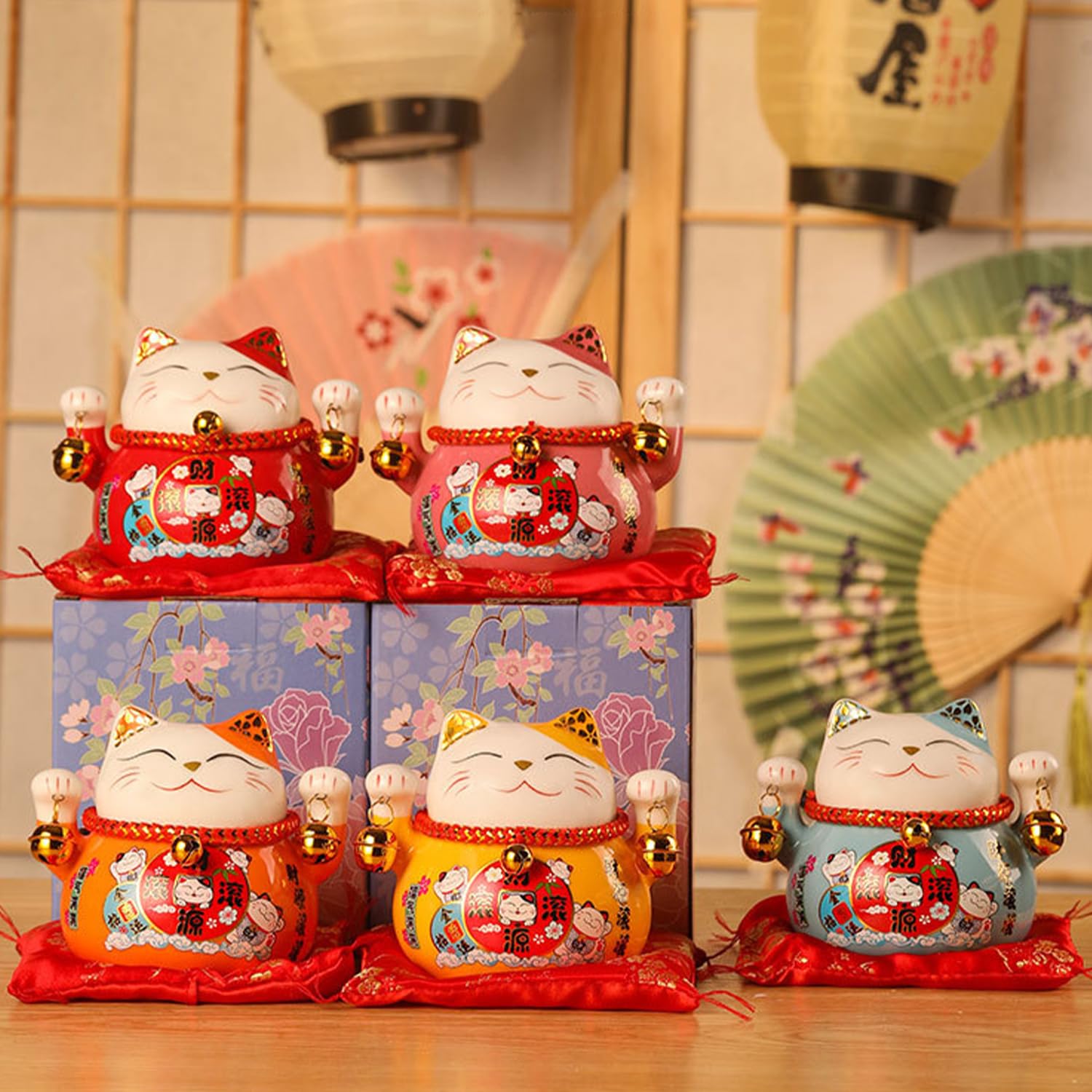 Hapivida maneki neko giallo salvadanaio ceramica 12 cm